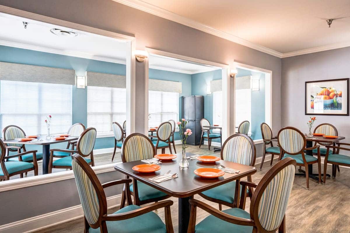 Senior Living Bridgewood Gardens Dining Place