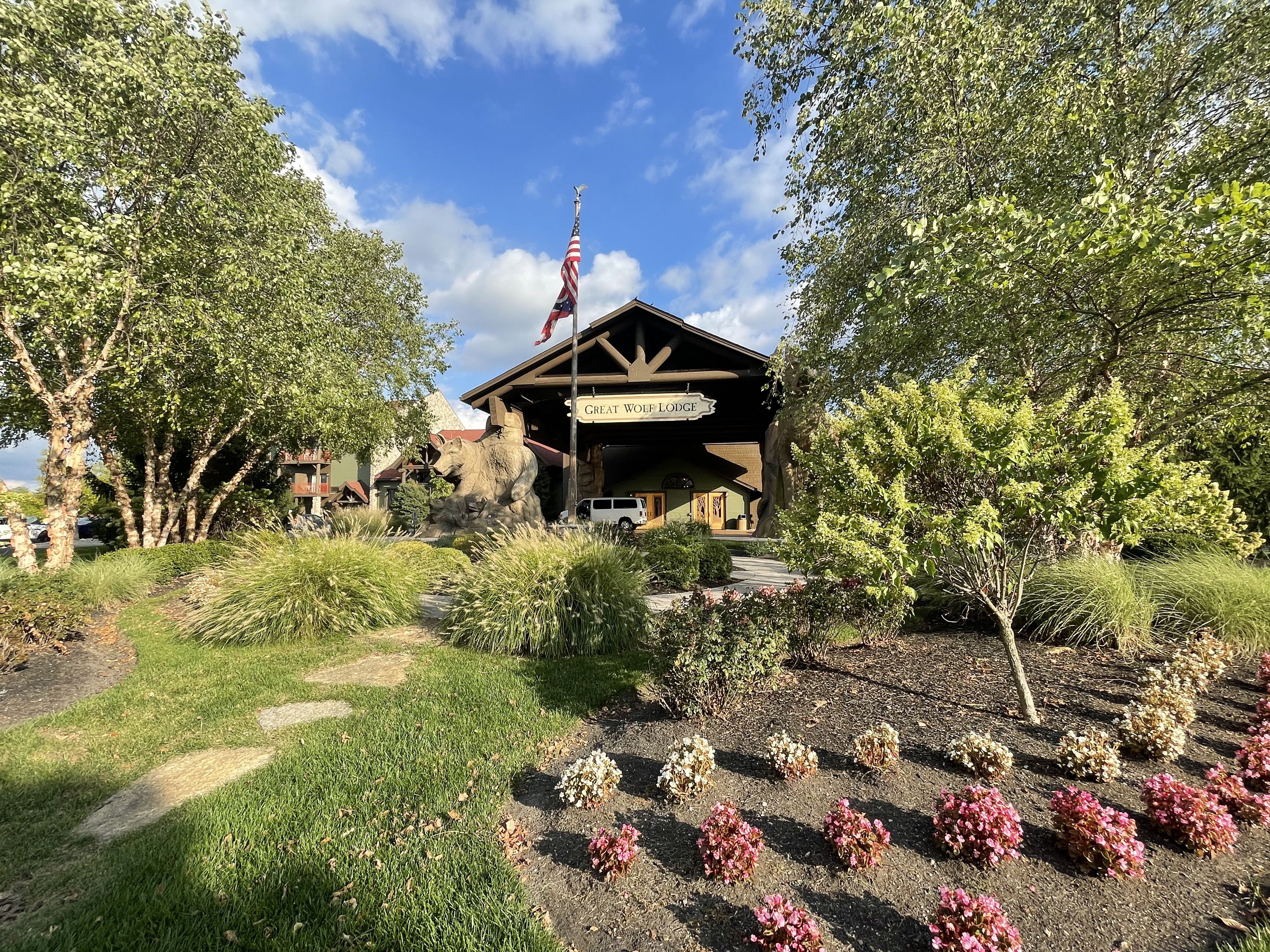 Great Wolf Lodge Exterior Levels