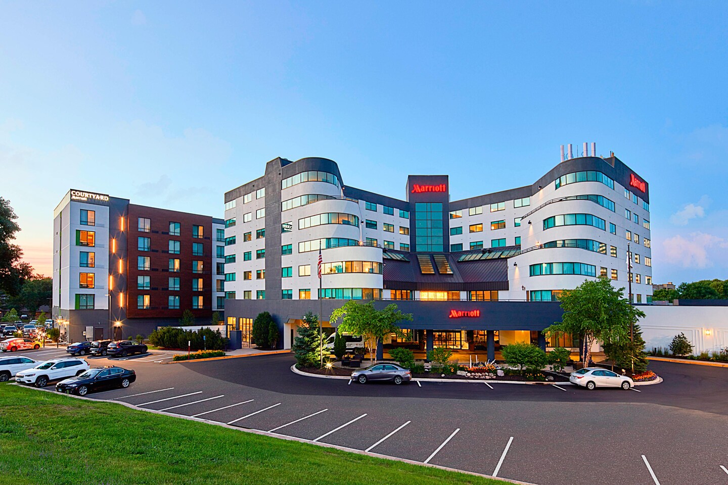 Marriott West, Minneapolis Exterior Contractors