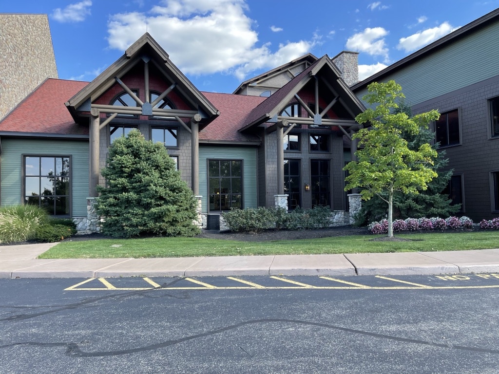 Great Wolf Lodge Exterior Balconies